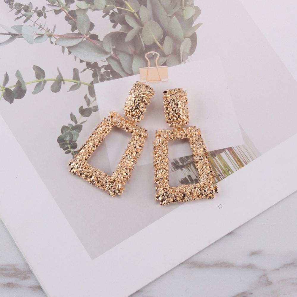 Gold Geometric Hammered Dangle Fashion Earrings